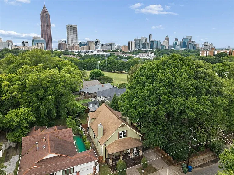 460 Felton Dr NE — Photo 47