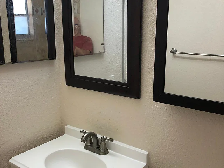 2776 Cypress Dr #B — Photo 12