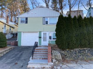 104 Amherst Ave #1, Waltham, MA 02451