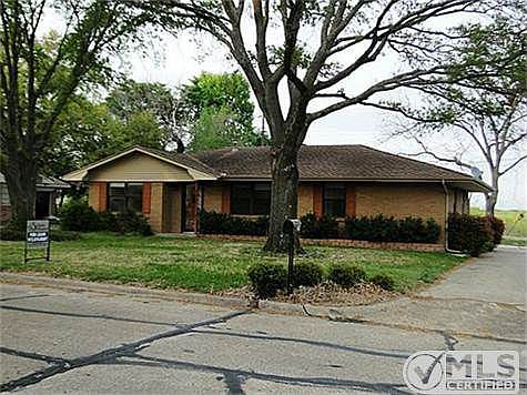 1st image of 120 Brannan Dr