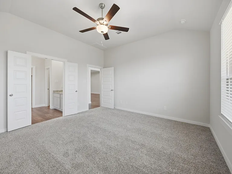 1053 Lilly Ln — Photo 17
