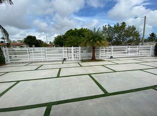 1520 SW 86th Ct, Miami, FL 33144