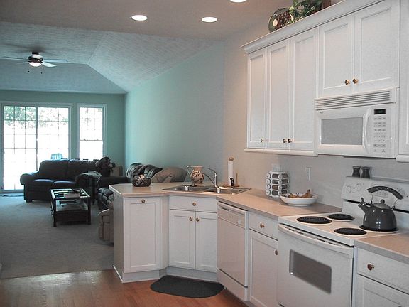Beautiful woodmode cabinets
