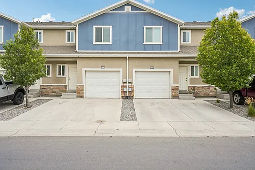 Floor plan 2-Story Delinda with Basement
