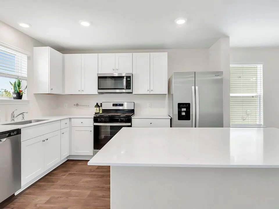 14307 Little Sandstone