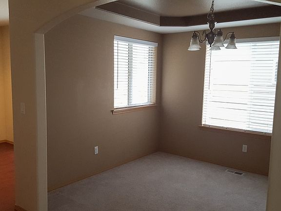 4th image of 18324 97th Ave E