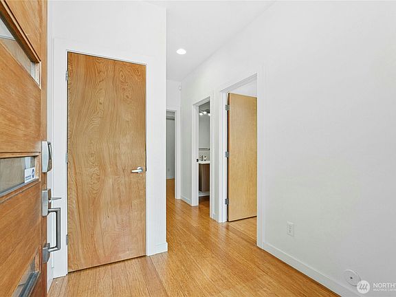 2nd image of 2114 E James Street