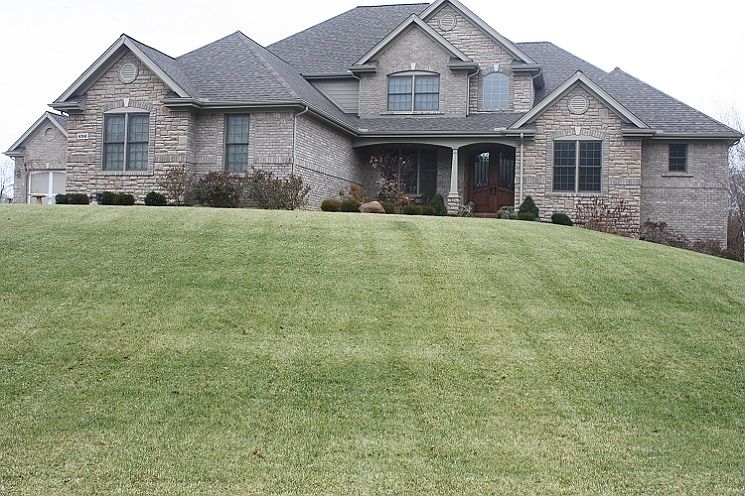 1st image of 690 Memorial Drive