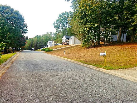 5th image of 5317 High Point Rd