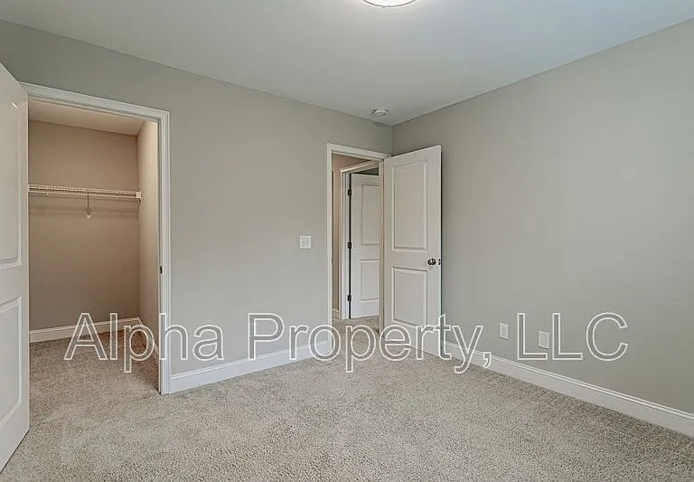 830 Chartwell Dr — Photo 20