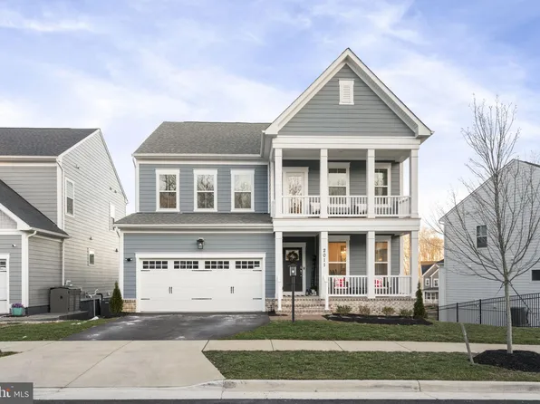 2011 Silver Sycamore Ln, Dumfries, VA 22026