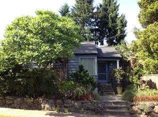 9101 15th Ave NE, Seattle, WA 98115