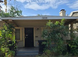 939 N Roosevelt Ave, Fresno, CA 93728