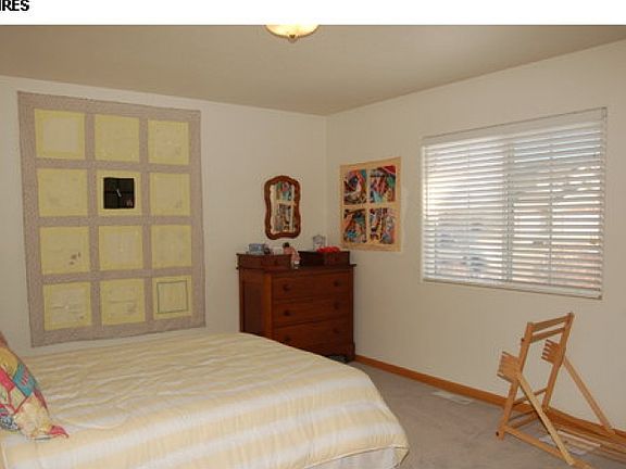 4th image of 1651 55th Ave