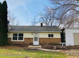 7227 Pats Dr, Dimondale, MI 48821