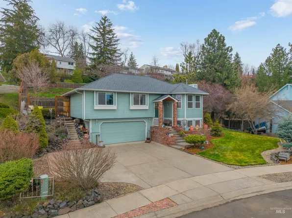 1691 Appaloosa Rd, Moscow, ID 83843