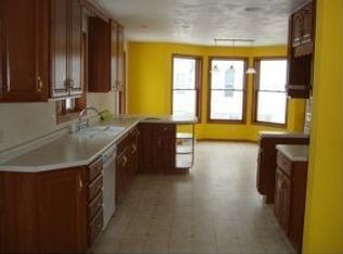 717 Manitowoc St, Reedsville, WI 54230