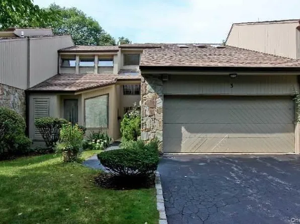 3 Willada Lane, Glen Cove, NY 11542