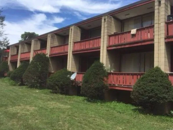 440 Viola Rd APT 1, Spring Valley, NY 10977