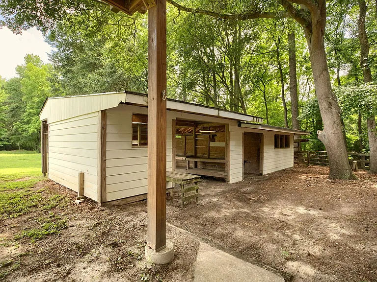 4320 Providence Rd — Photo 39