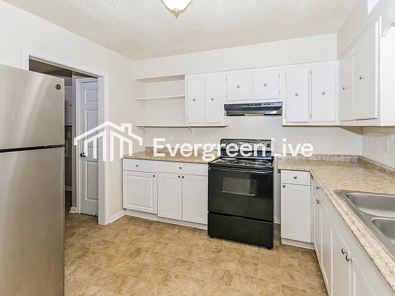 6705 Forestgate Rd — Photo 6