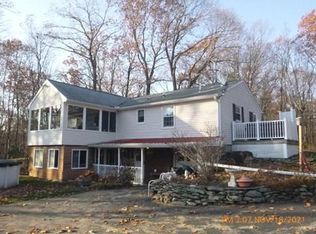 103 Adams Rd, Oakham, MA 01068