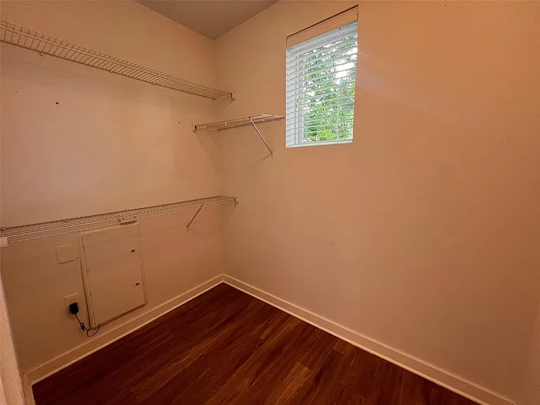 1900 Barton Springs Rd #4041 — Photo 21