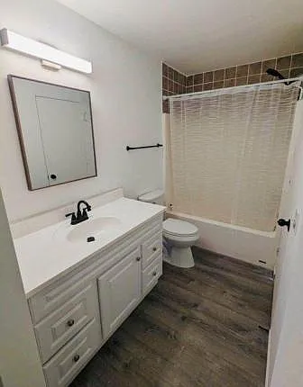 8660 Corcoran Path — Photo 10