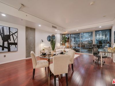 1155 S Grand Ave APT 317, Los Angeles, CA, 90015