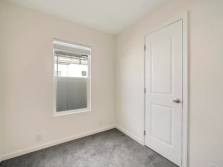 9510 Harbor Dr #14 — Photo 19