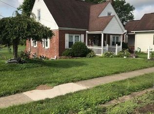 322 E 8th St, Wellston, OH 45692