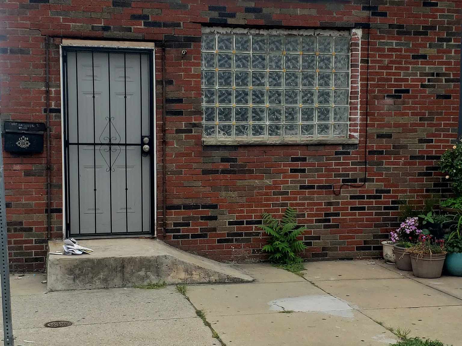 1 bed, 1.5 bath, 950 sqft, $1,400 — Photo 1