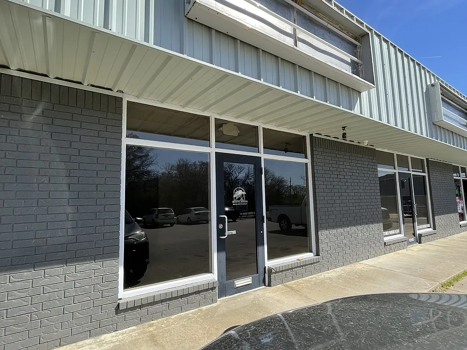 705 S Roland Rd #4