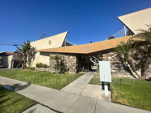 9781 Acacia Ave Photo 1