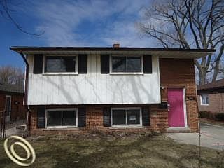 1st image of 4882 Southfield St