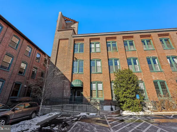 200 Lincoln Ave #206, Phoenixville, PA 19460