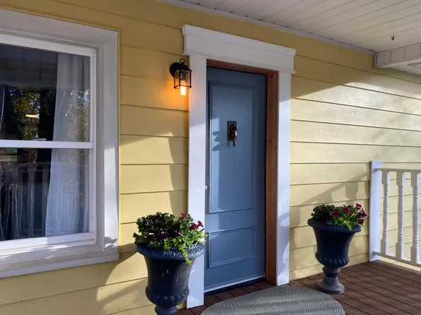 27 Vine St, Asheville, NC 28804