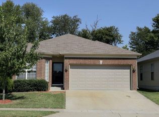 1141 Spring Run Rd, Lexington, KY 40514