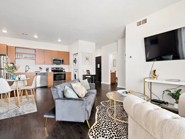 630 S Garfield Ave #319, Traverse City, MI 49686