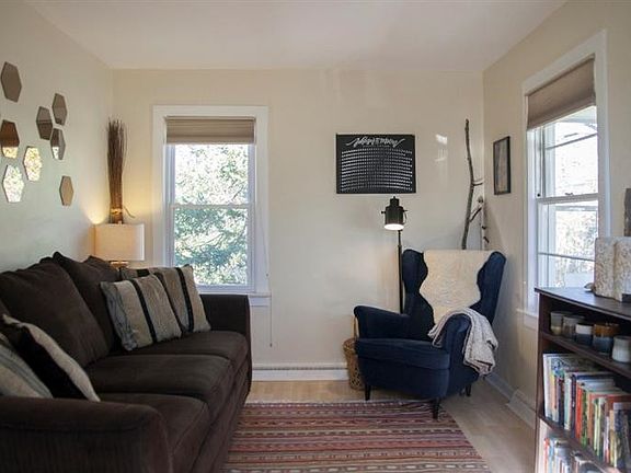 2nd image of 597 Kuehnle St