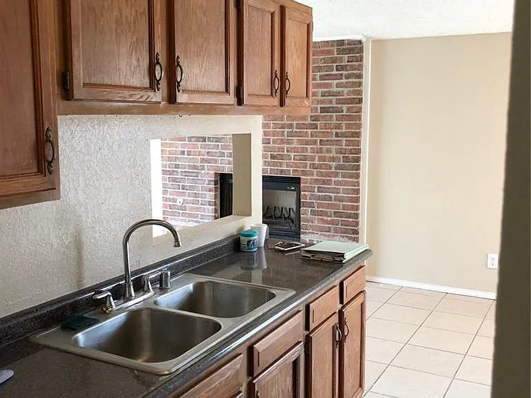 8420 Waterfall Dr — Photo 11