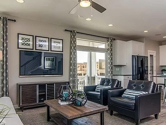 3rd image of 4351 W Dixon Way