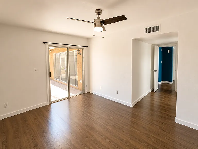 1879 E Kirkland Ln — Photo 6