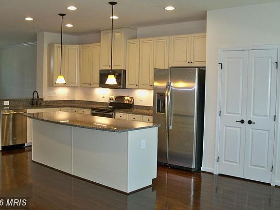 2nd image of 25 Norwood Dr