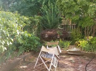 322 1st St, Brooklyn, NY 11215