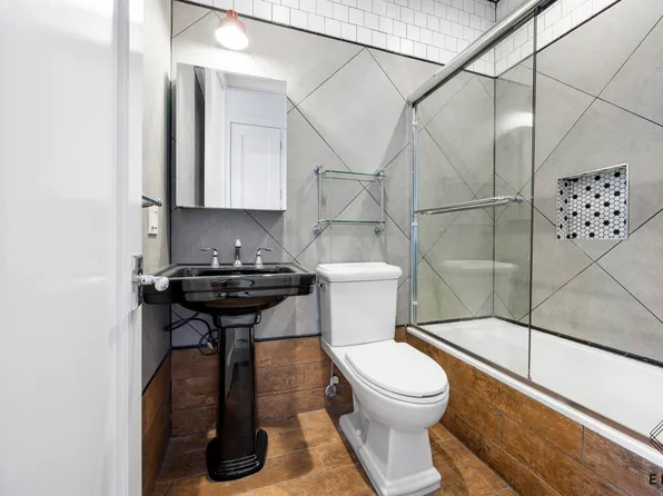 133 23rd Street image 9 of 21