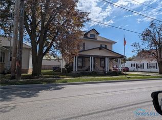 103 W Union St, Walbridge, OH 43465