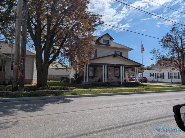 103 W Union St, Walbridge, OH 43465