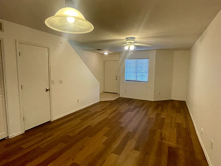 455 S Mesa Dr #178 — Photo 4