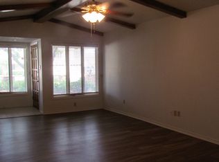 3303B 74th St, Lubbock, TX 79423